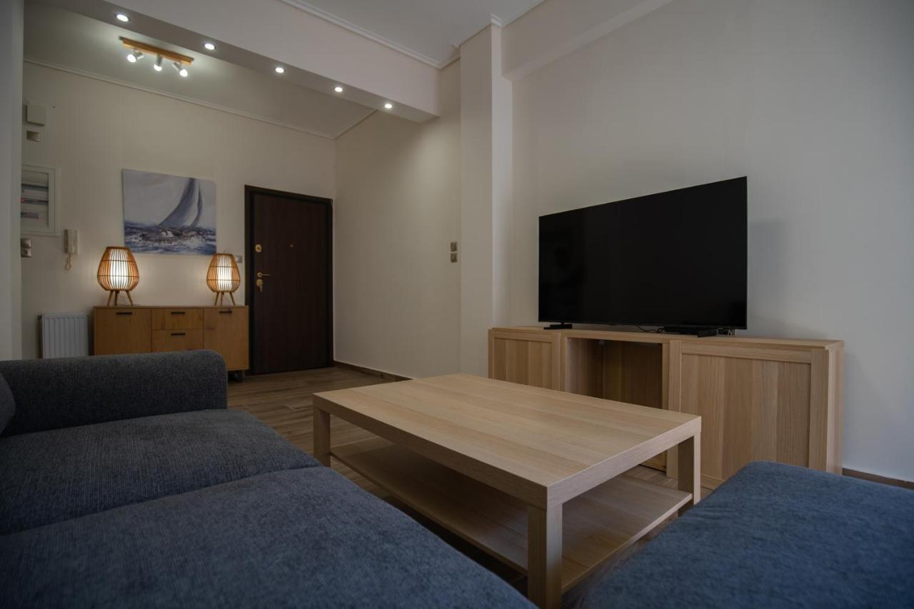 Max Blue Apartment, A Stay Like No Other Piræus Eksteriør billede